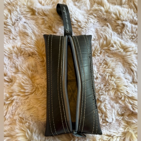 Deus ex machine leather Black Zippered Pouch - Picture 4 of 6